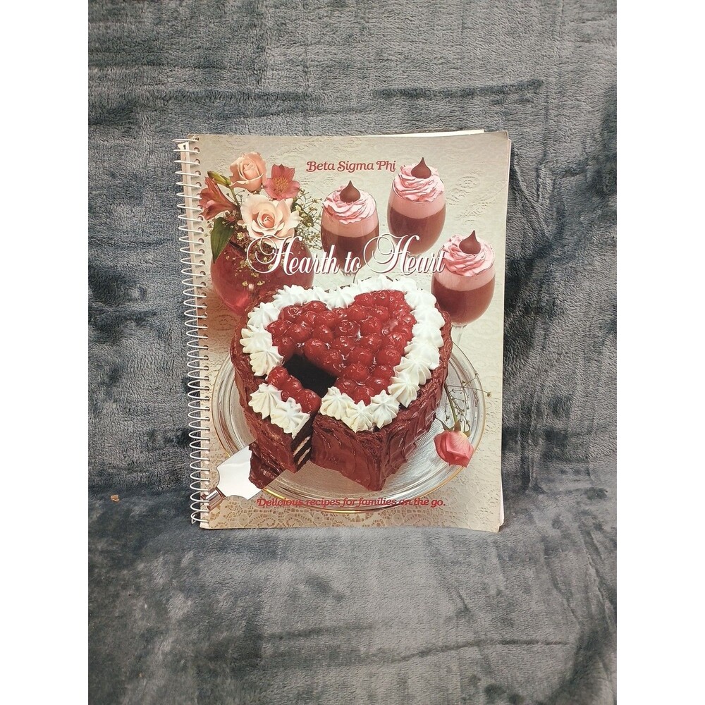 Beta Sigma Phi Hearth To Heart Cookbook by Beta Sigma Phi, 1995
